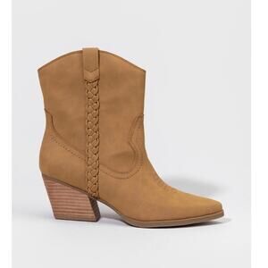 Dolce Vita New Without Box Tan Faux Suede Western Cowboy Boots